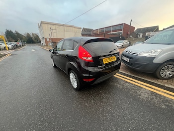 Used Ford Fiesta 2009 for sale - 76589208: Photo