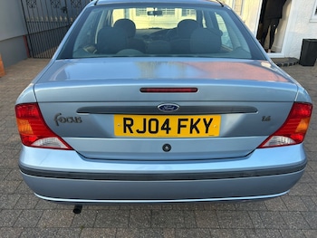 Used Ford Focus 2004 for sale - 78442492: Photo