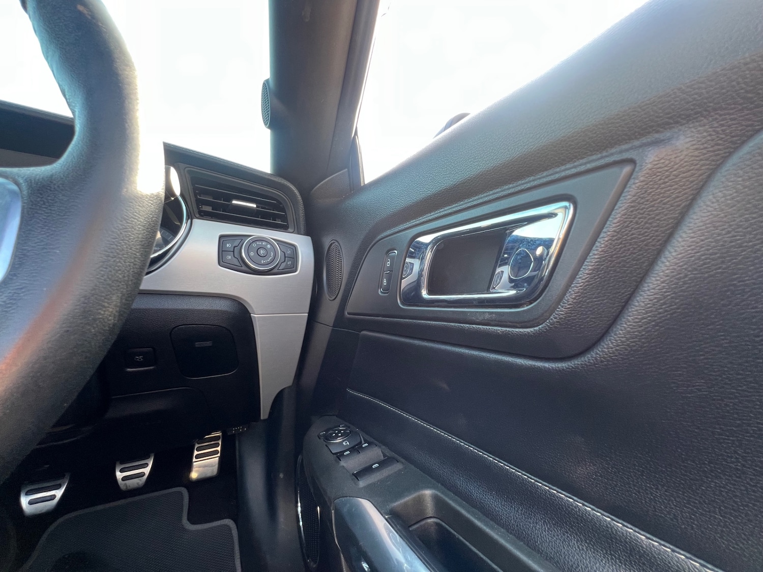 Used Ford Mustang 2017 for sale - 77872964: Photo 26