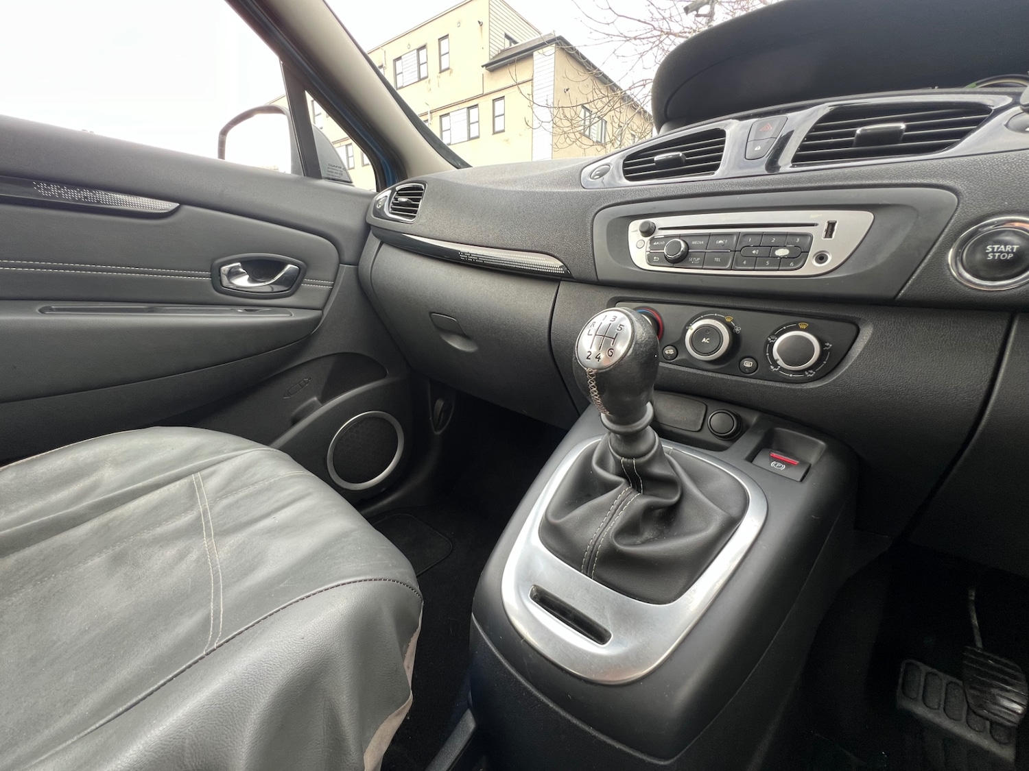 Used Renault Scenic 2013 for sale - 77460330: Photo 13