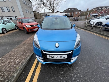 Used Renault Scenic 2013 for sale - 77460330: Photo