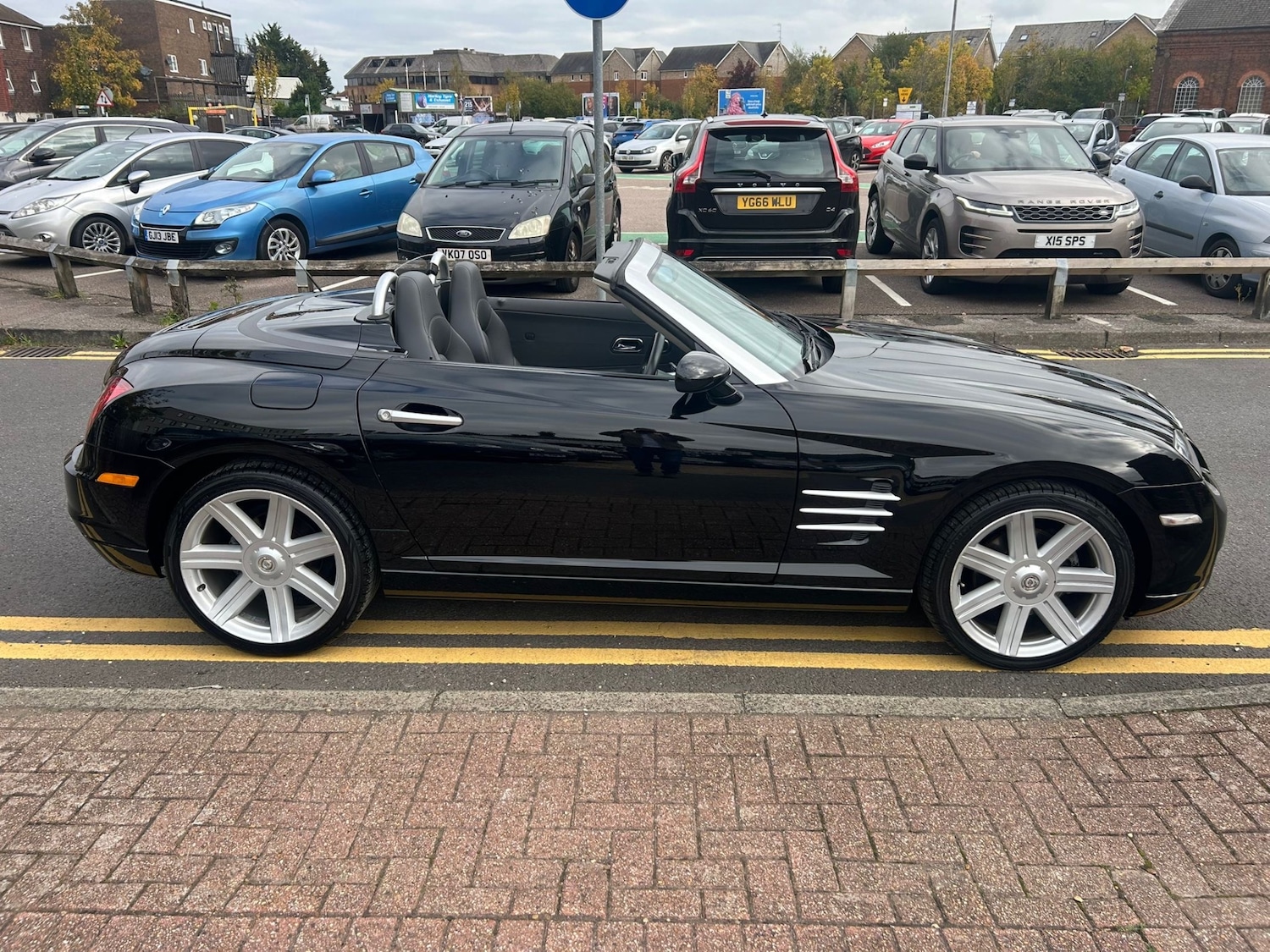 Used Chrysler Crossfire 2004 for sale - 76911519: Photo 14