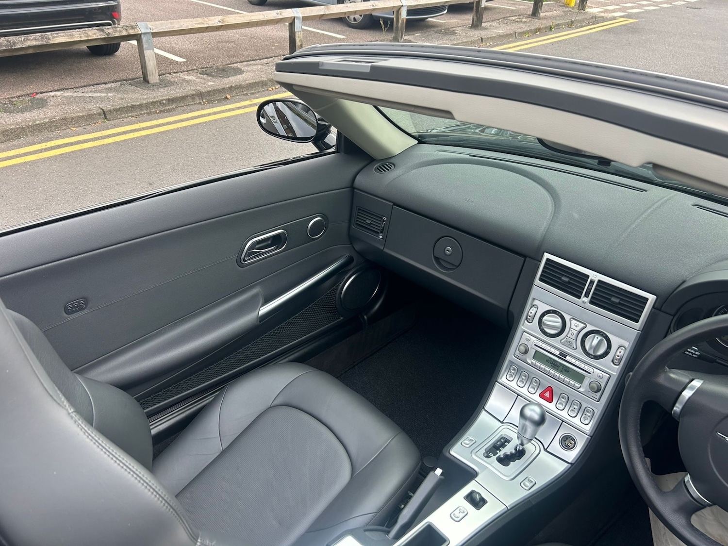 Used Chrysler Crossfire 2004 for sale - 76911519: Photo 20