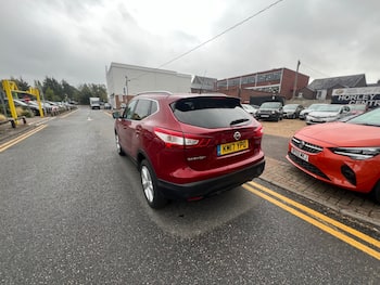 Used Nissan Qashqai 2017 for sale - 79812299: Photo