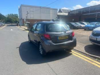 Used Toyota Yaris 2014 for sale - 74658843: Photo