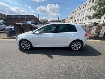 Used Volkswagen Golf 2014 for sale - 79501063: Photo