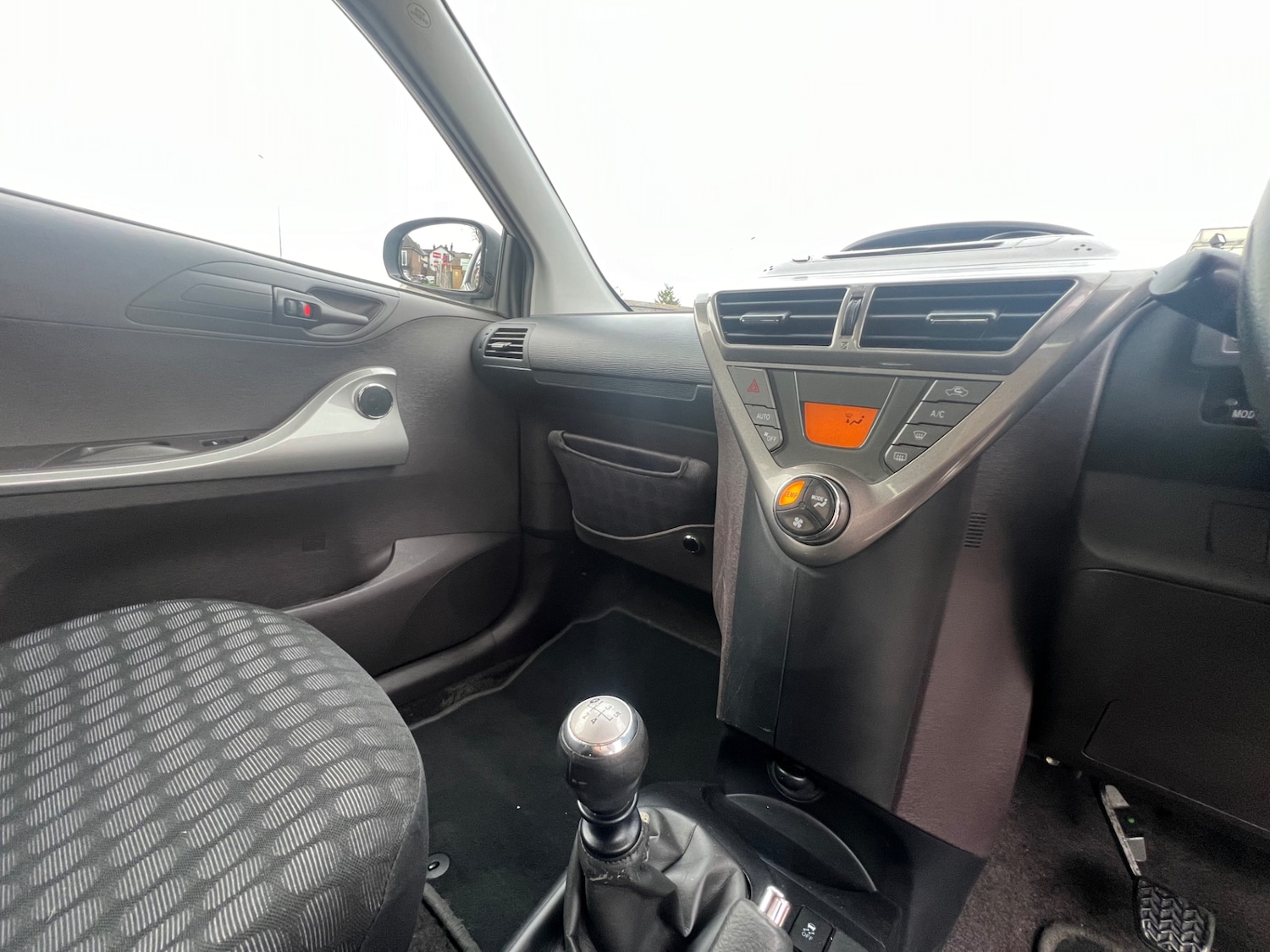 Used Toyota IQ 2010 for sale - 76505015: Photo 13