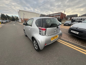 Used Toyota IQ 2010 for sale - 76505015: Photo