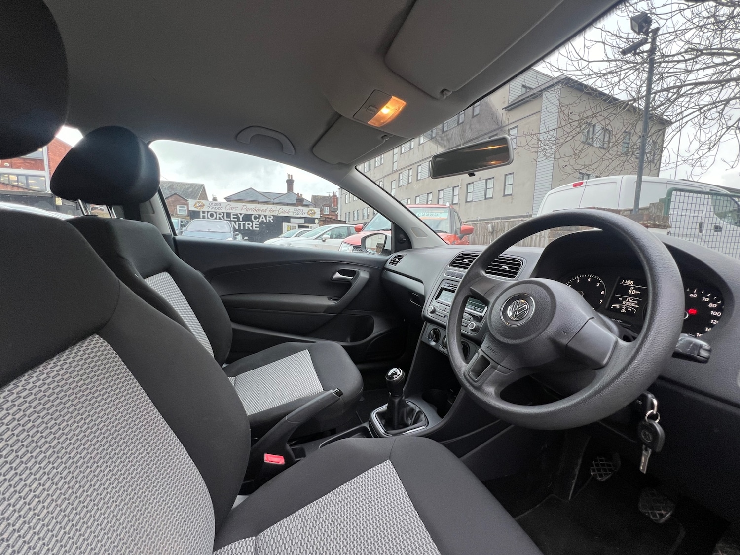 Used Volkswagen Polo 2013 for sale - 77363809: Photo 9