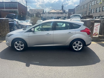 Used Ford Focus 2011 for sale - 75713306: Photo
