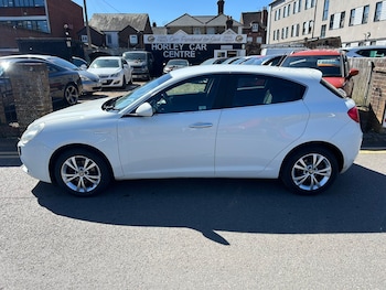 Used Alfa Romeo Giulietta 2011 for sale - 77873235: Photo