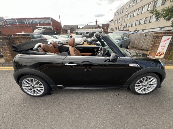 Used MINI Convertible 2014 for sale - 75391299: Photo 10