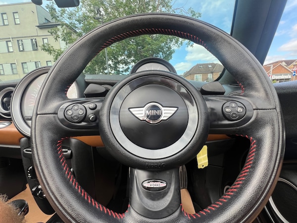 Used MINI Convertible 2014 for sale - 75391299: Photo 17