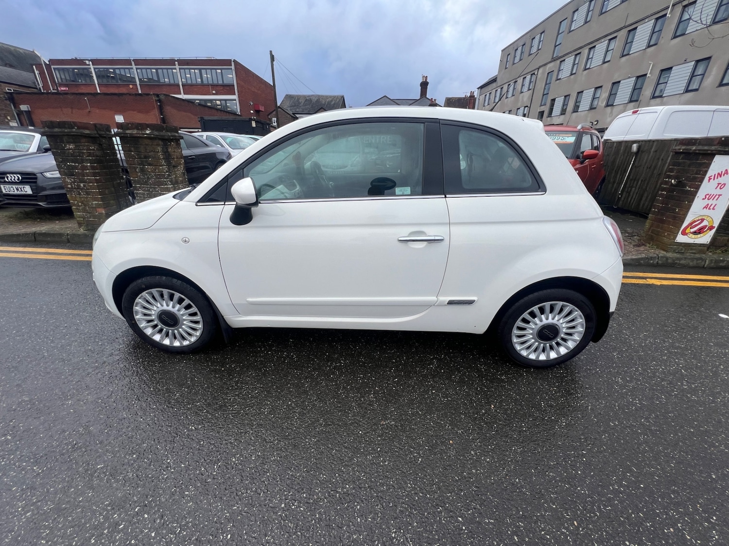 Used Fiat 500 2011 for sale - 77220809: Photo 3