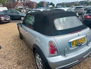 Used MINI Convertible 2006 for sale - 78941361: Photo