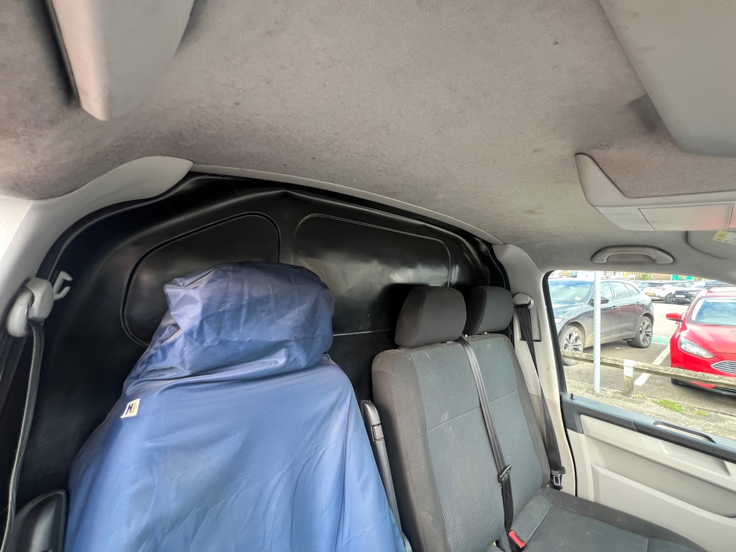 Used Volkswagen Transporter 2017 for sale - 77702661: Photo 17