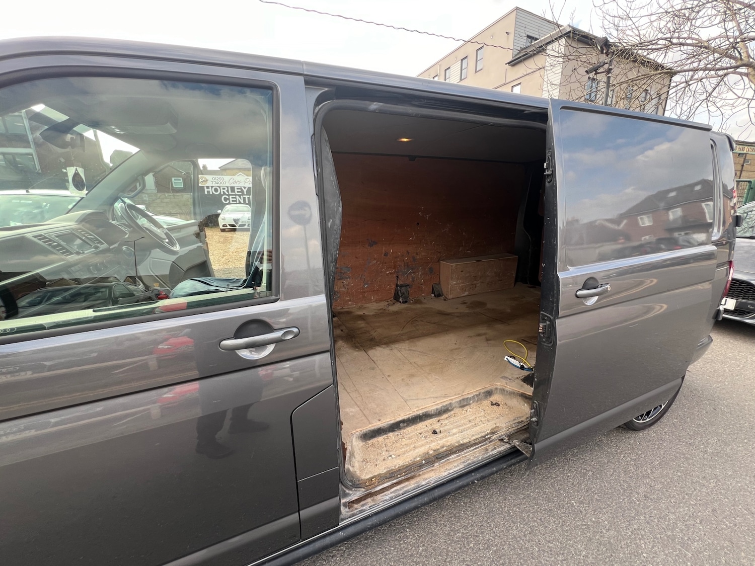 Used Volkswagen Transporter 2017 for sale - 77702661: Photo 20