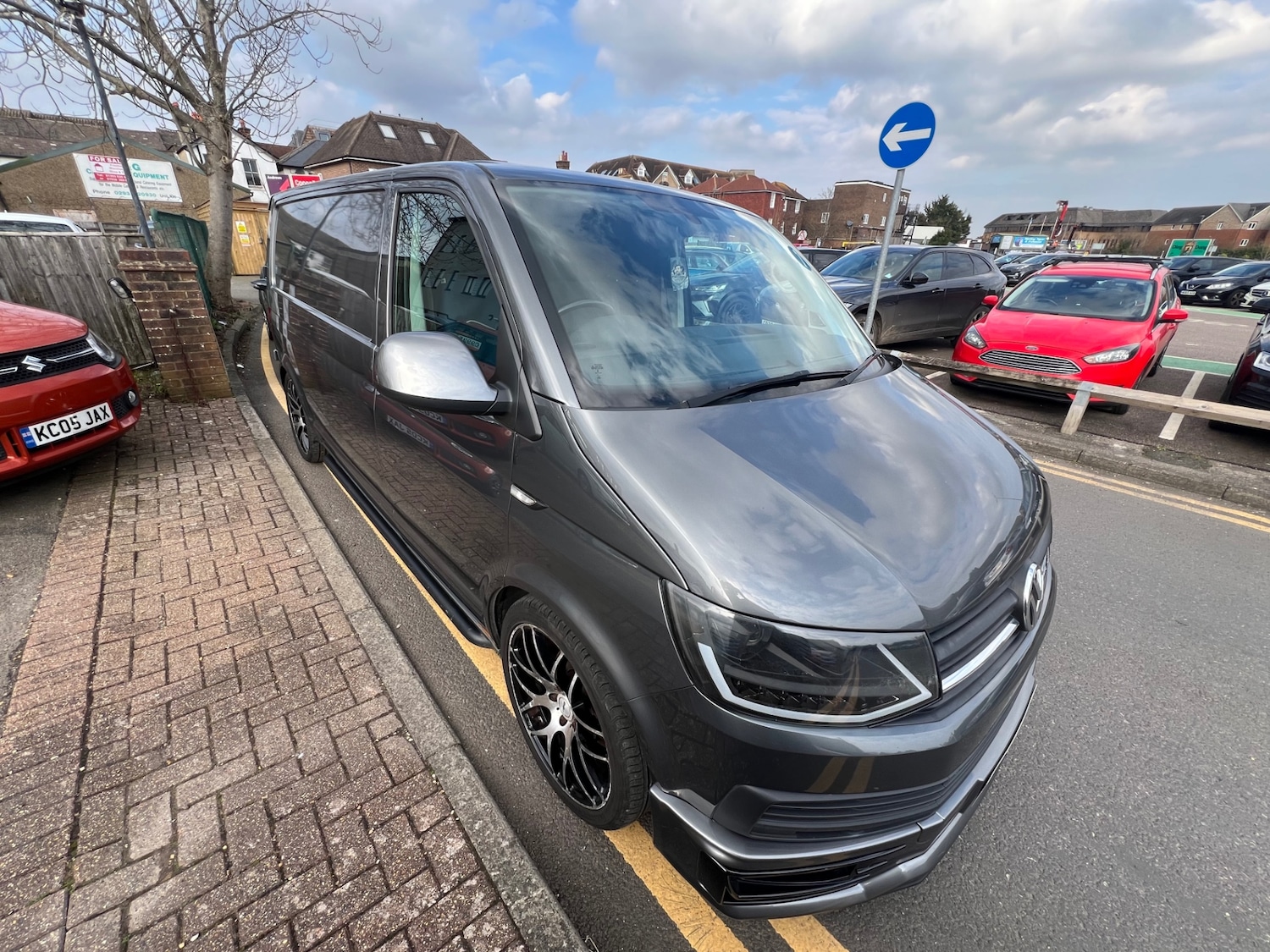 Used Volkswagen Transporter 2017 for sale - 77702661: Photo 9