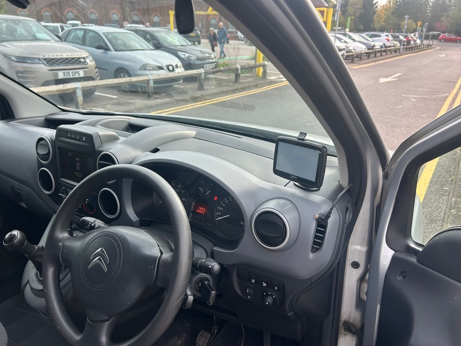 Used Citroen Berlingo 2017 for sale - 76299514: Photo 18