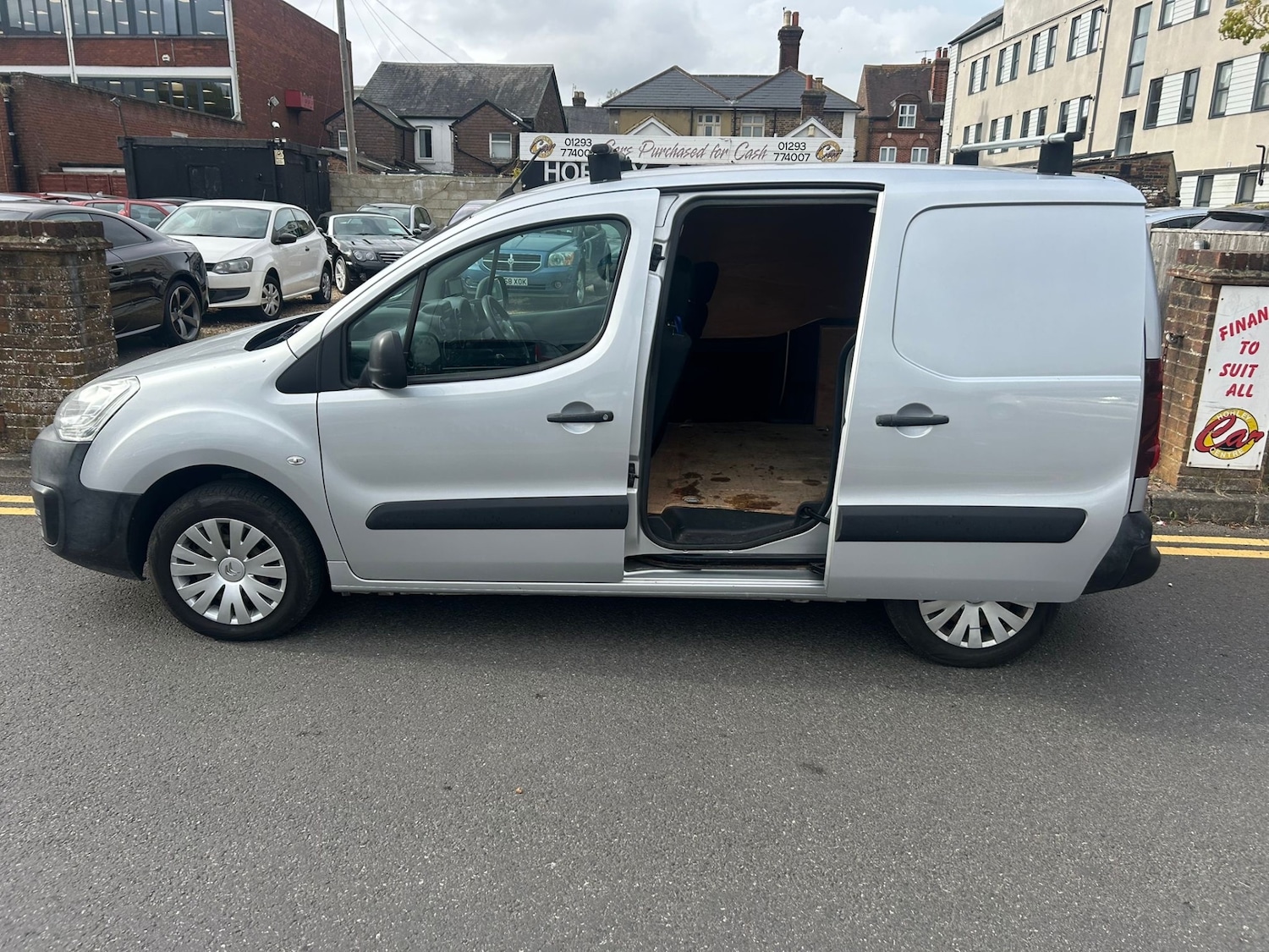 Used Citroen Berlingo 2017 for sale - 76299514: Photo 4