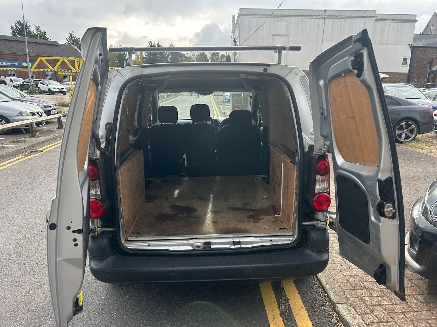 Used Citroen Berlingo 2017 for sale - 76299514: Photo 7