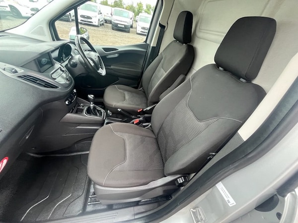 Used Ford Transit Courier 2022 for sale - 75474050: Photo 14