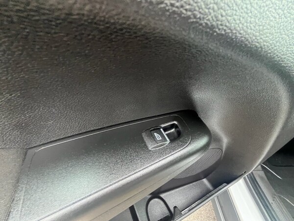 Used Ford Transit Courier 2022 for sale - 75474050: Photo 17