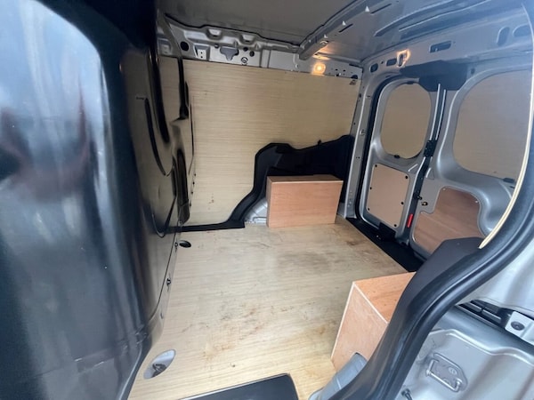 Used Ford Transit Courier 2022 for sale - 75474050: Photo 20