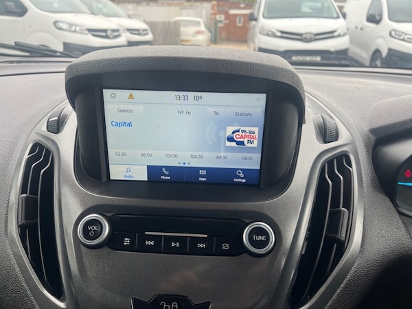 Used Ford Transit Courier 2022 for sale - 75474050: Photo 38