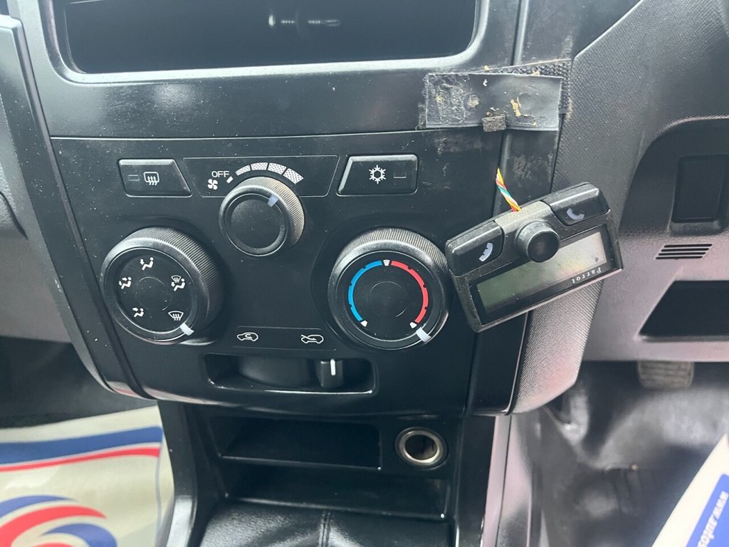 Used Isuzu D-Max 2013 for sale - 77188108: Photo 35