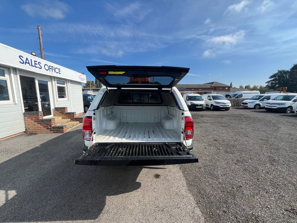 Used Toyota Hilux 2021 for sale - 76105502: Photo 20