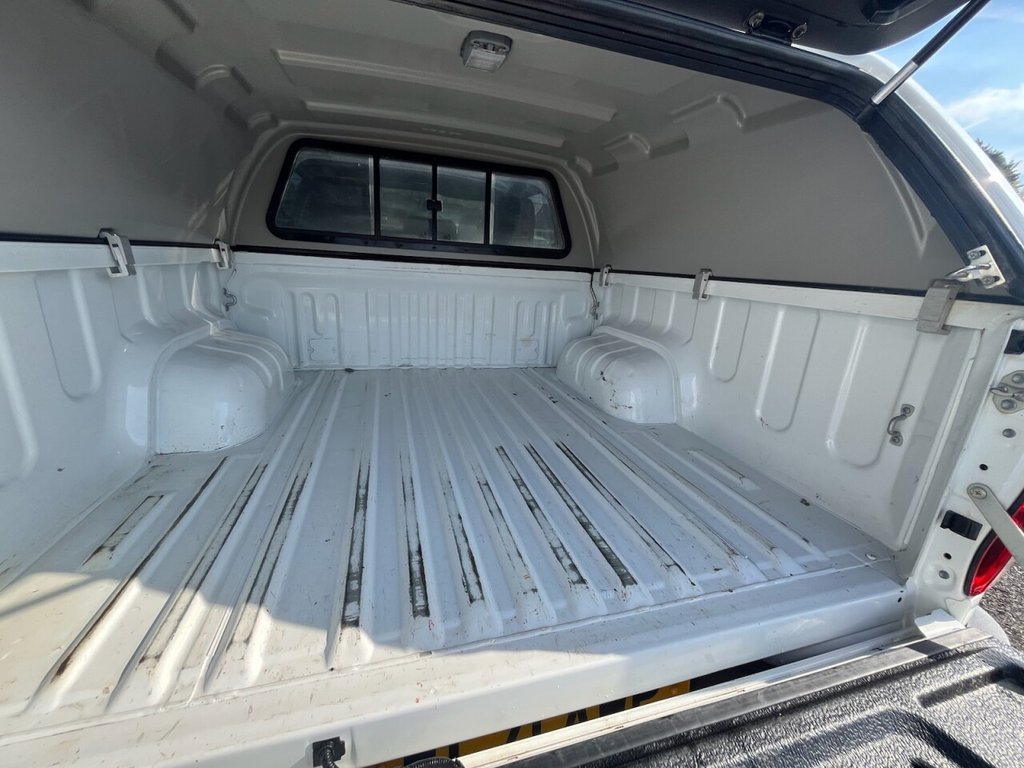 Used Toyota Hilux 2021 for sale - 76105502: Photo 22