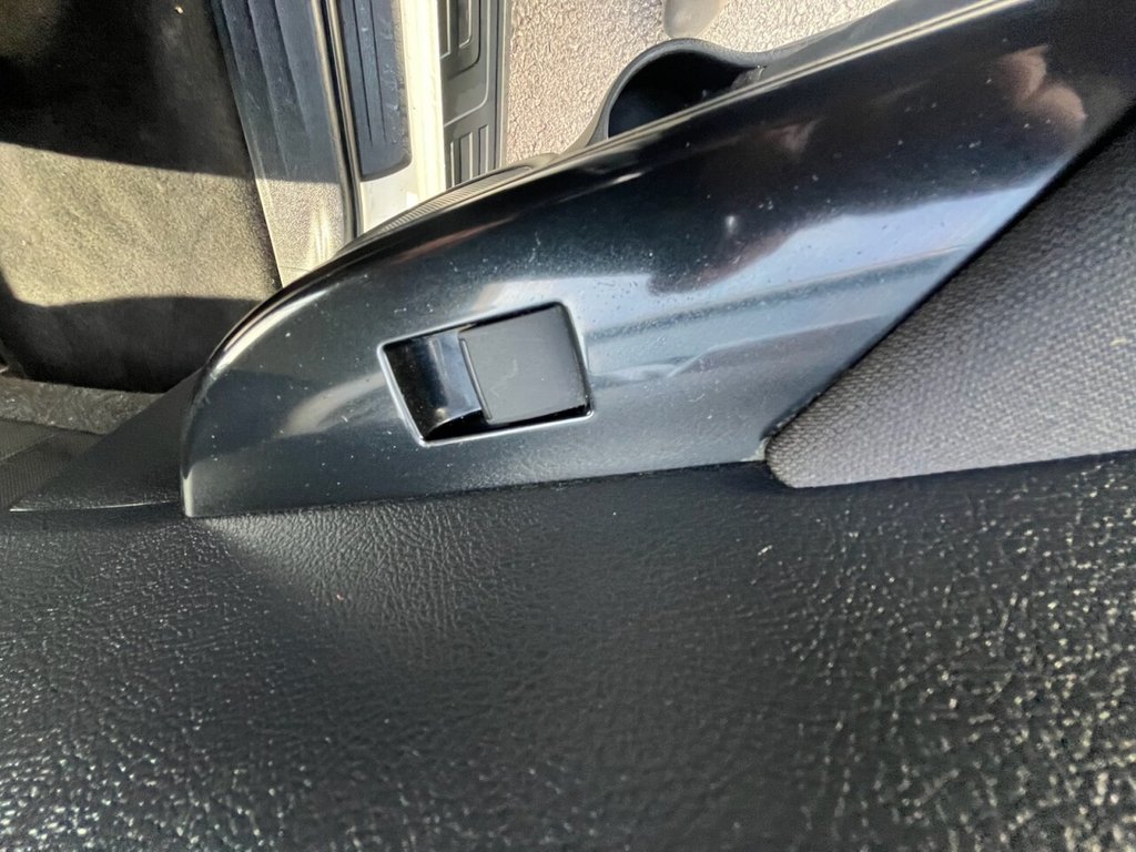 Used Toyota Hilux 2021 for sale - 76105502: Photo 25