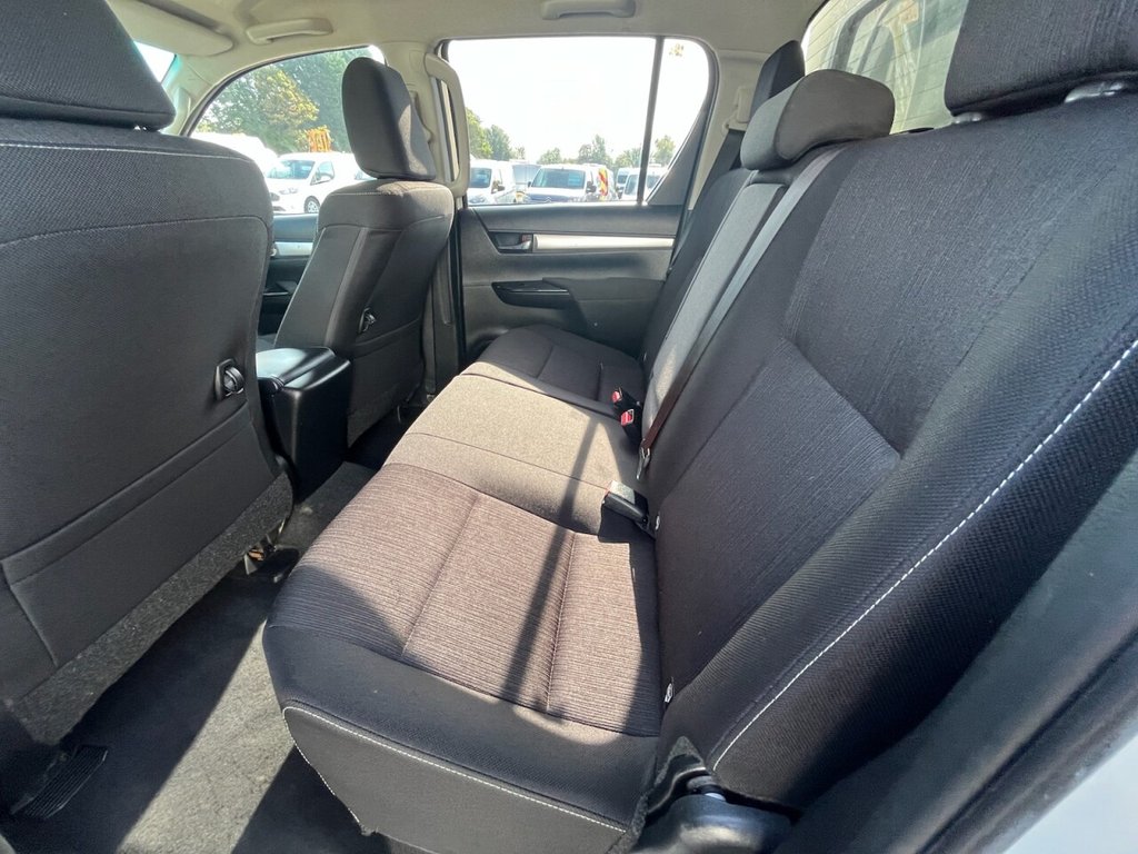 Used Toyota Hilux 2021 for sale - 76105502: Photo 26