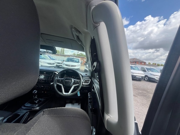 Used Isuzu D-Max 2021 for sale - 75433504: Photo 35