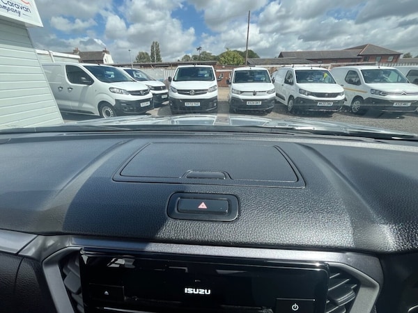 Used Isuzu D-Max 2021 for sale - 75433504: Photo 43