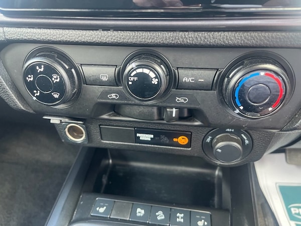 Used Isuzu D-Max 2021 for sale - 75433504: Photo 48