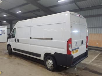Used Peugeot Boxer 2023 for sale - 79737952: Photo