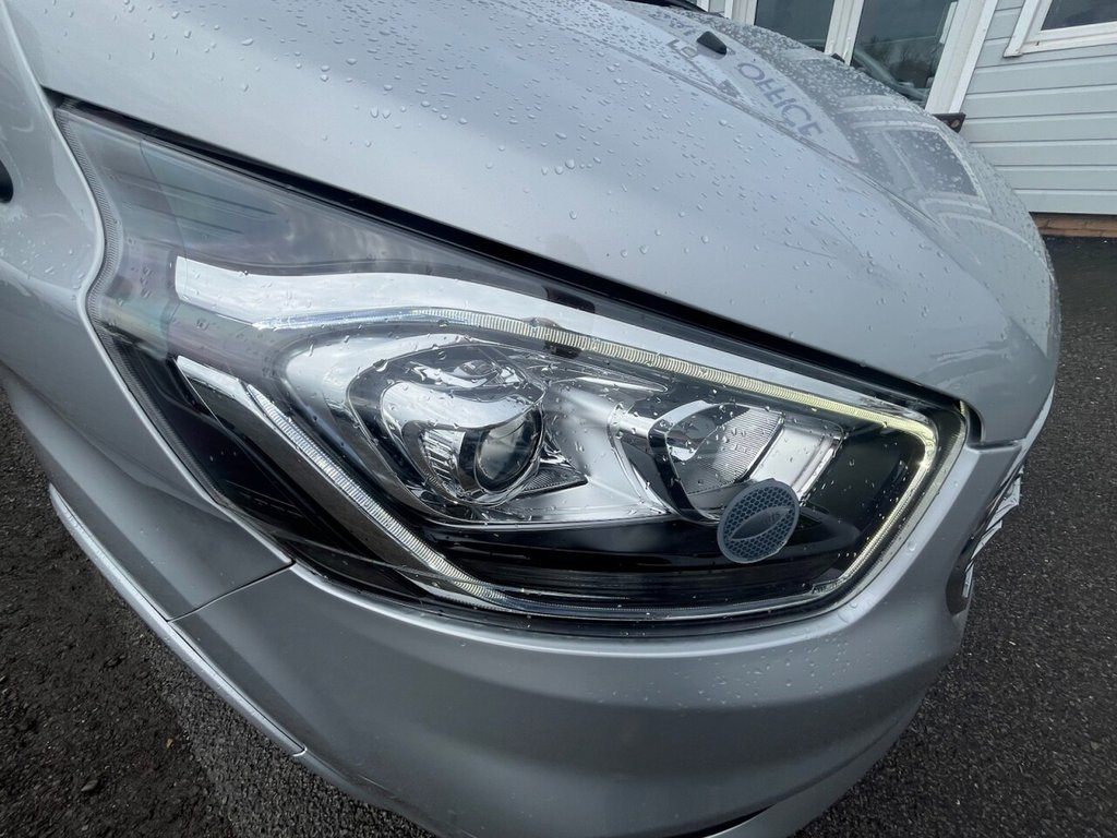 Used Ford Tourneo Custom 2022 for sale - 76546755: Photo 2