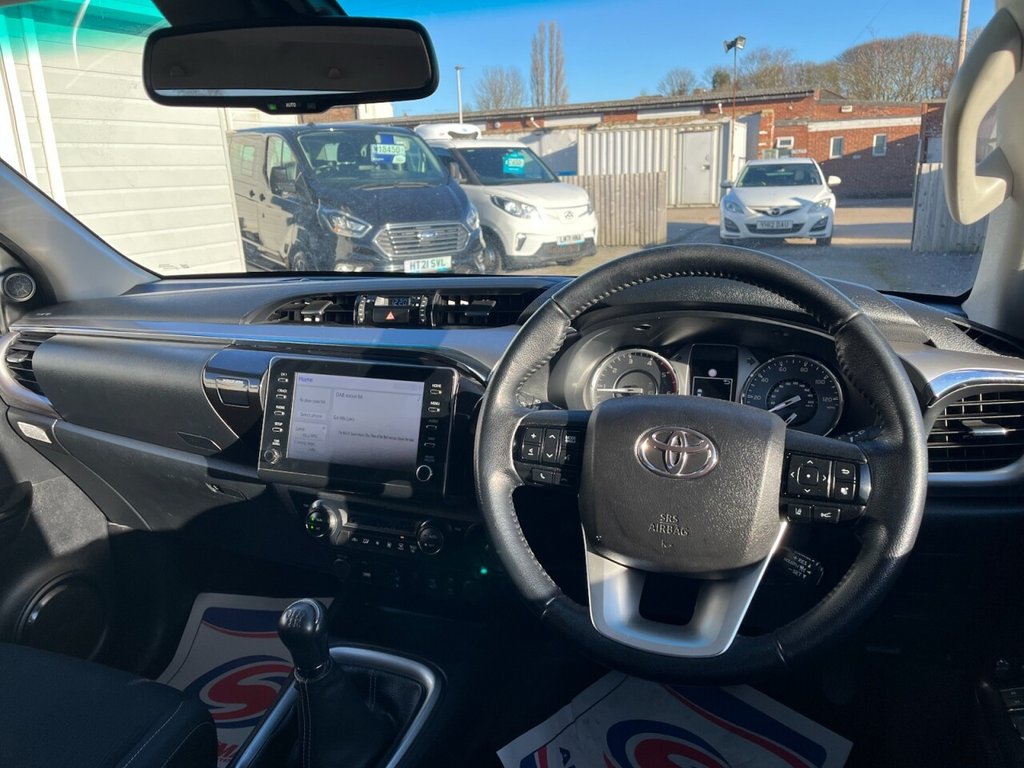 Used Toyota Hilux 2022 for sale - 77101015: Photo 10