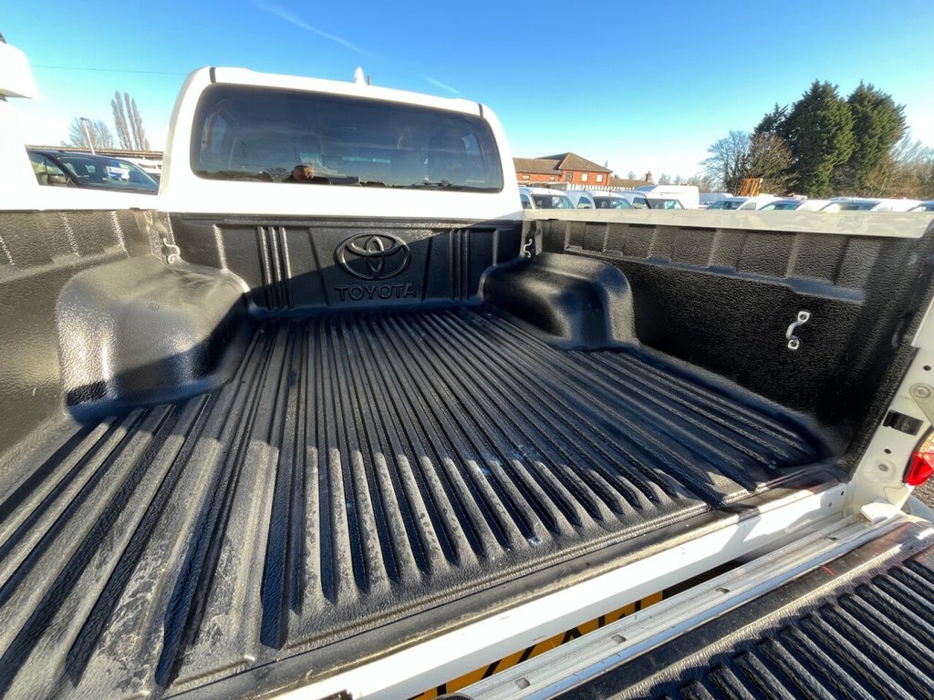 Used Toyota Hilux 2022 for sale - 77101015: Photo 22