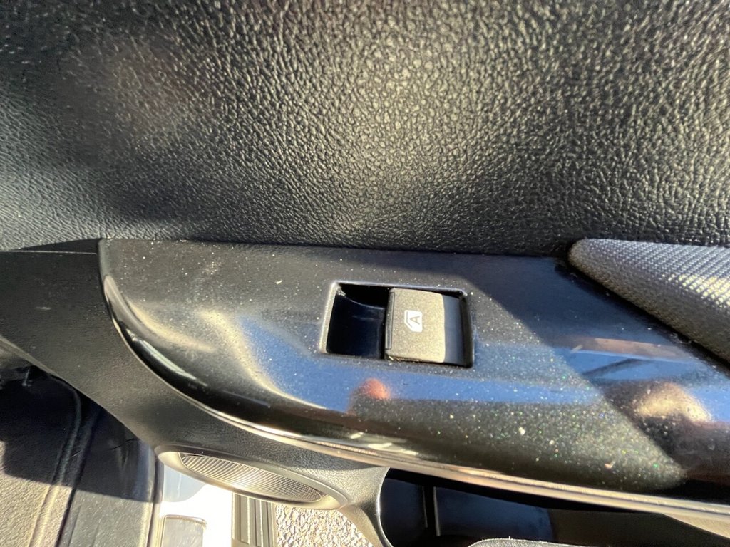 Used Toyota Hilux 2022 for sale - 77101015: Photo 34