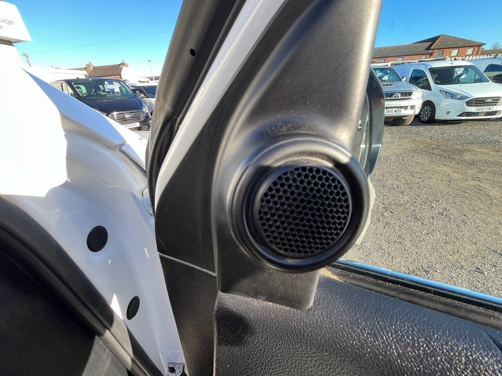 Used Toyota Hilux 2022 for sale - 77101015: Photo 36