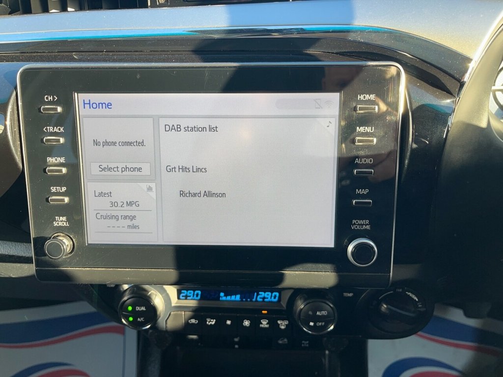 Used Toyota Hilux 2022 for sale - 77101015: Photo 42