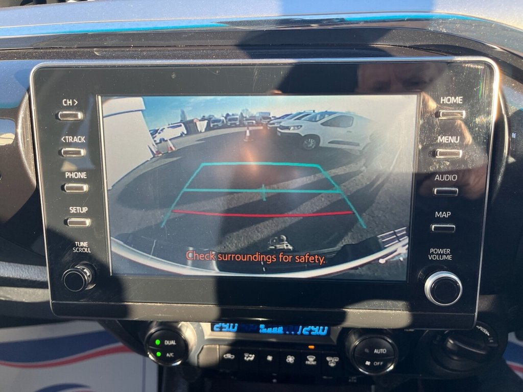 Used Toyota Hilux 2022 for sale - 77101015: Photo 43