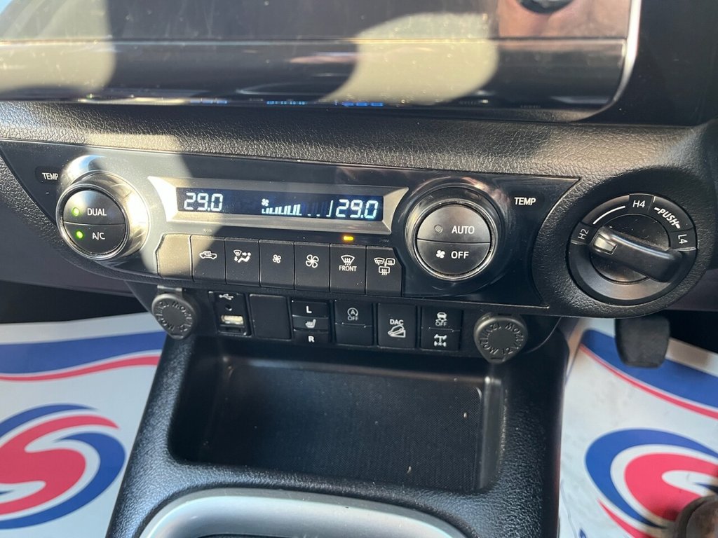 Used Toyota Hilux 2022 for sale - 77101015: Photo 48