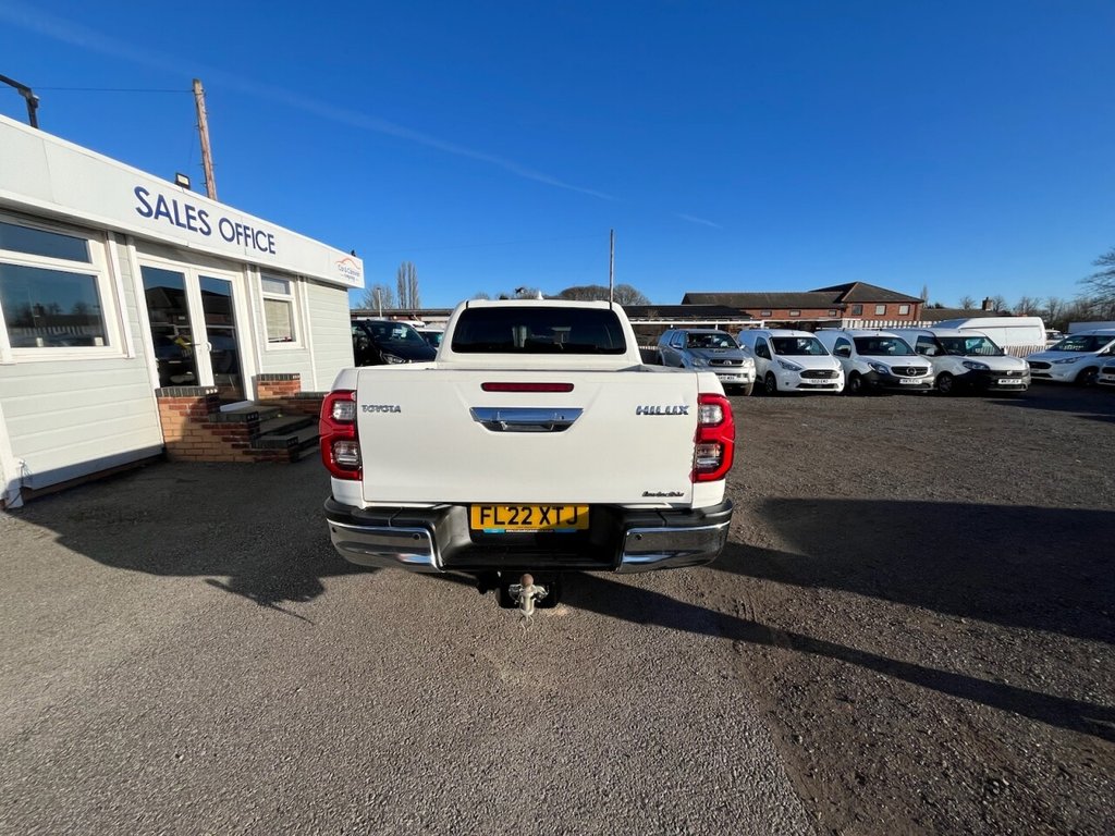 Used Toyota Hilux 2022 for sale - 77101015: Photo 7