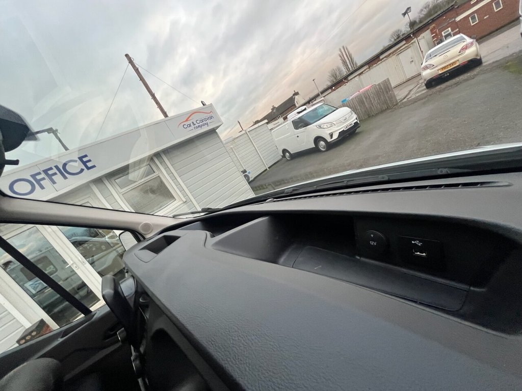 Used Ford Transit 2022 for sale - 76740013: Photo 48