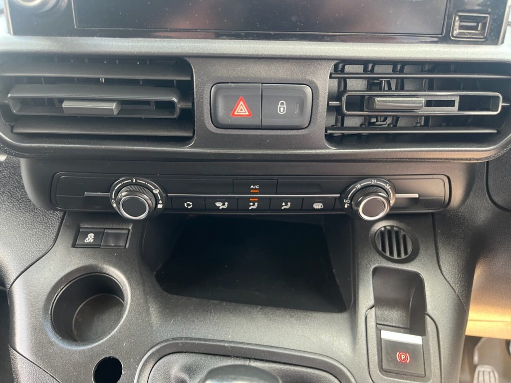 Vehicle 33
