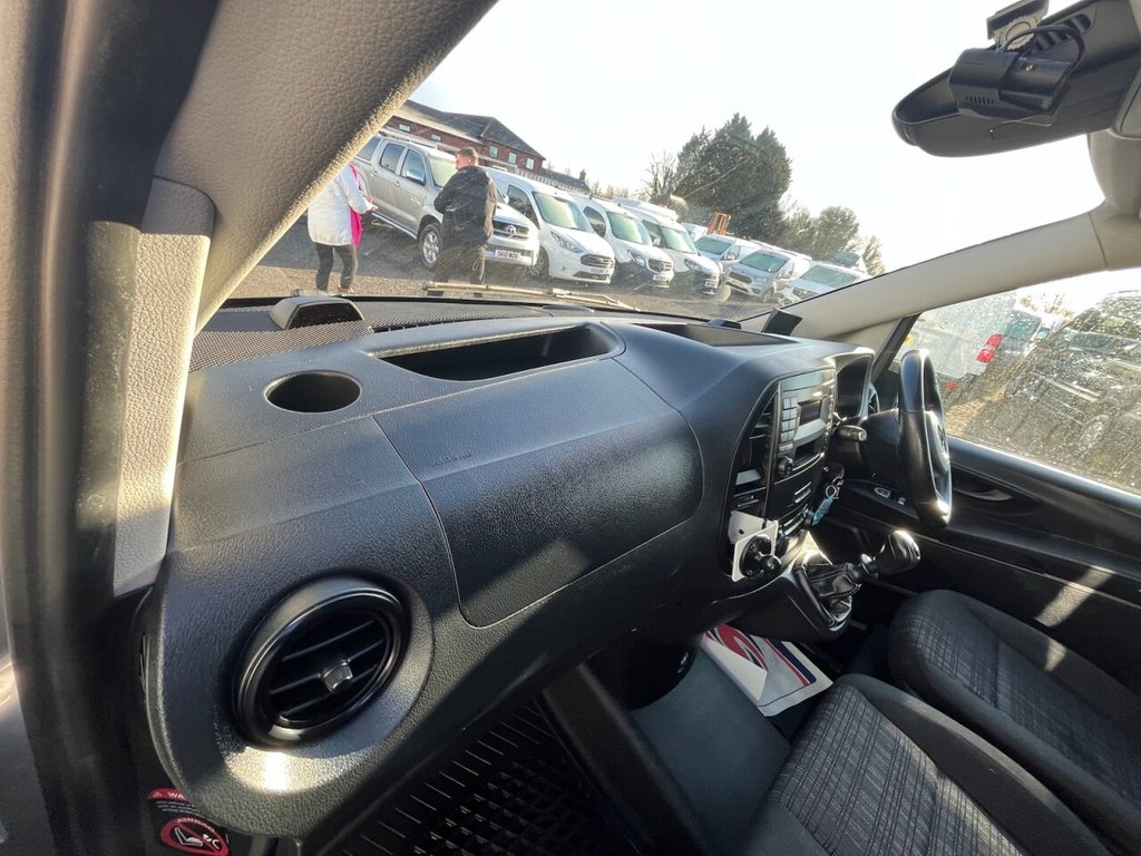 Used Mercedes-Benz Vito 2019 for sale - 77101098: Photo 16